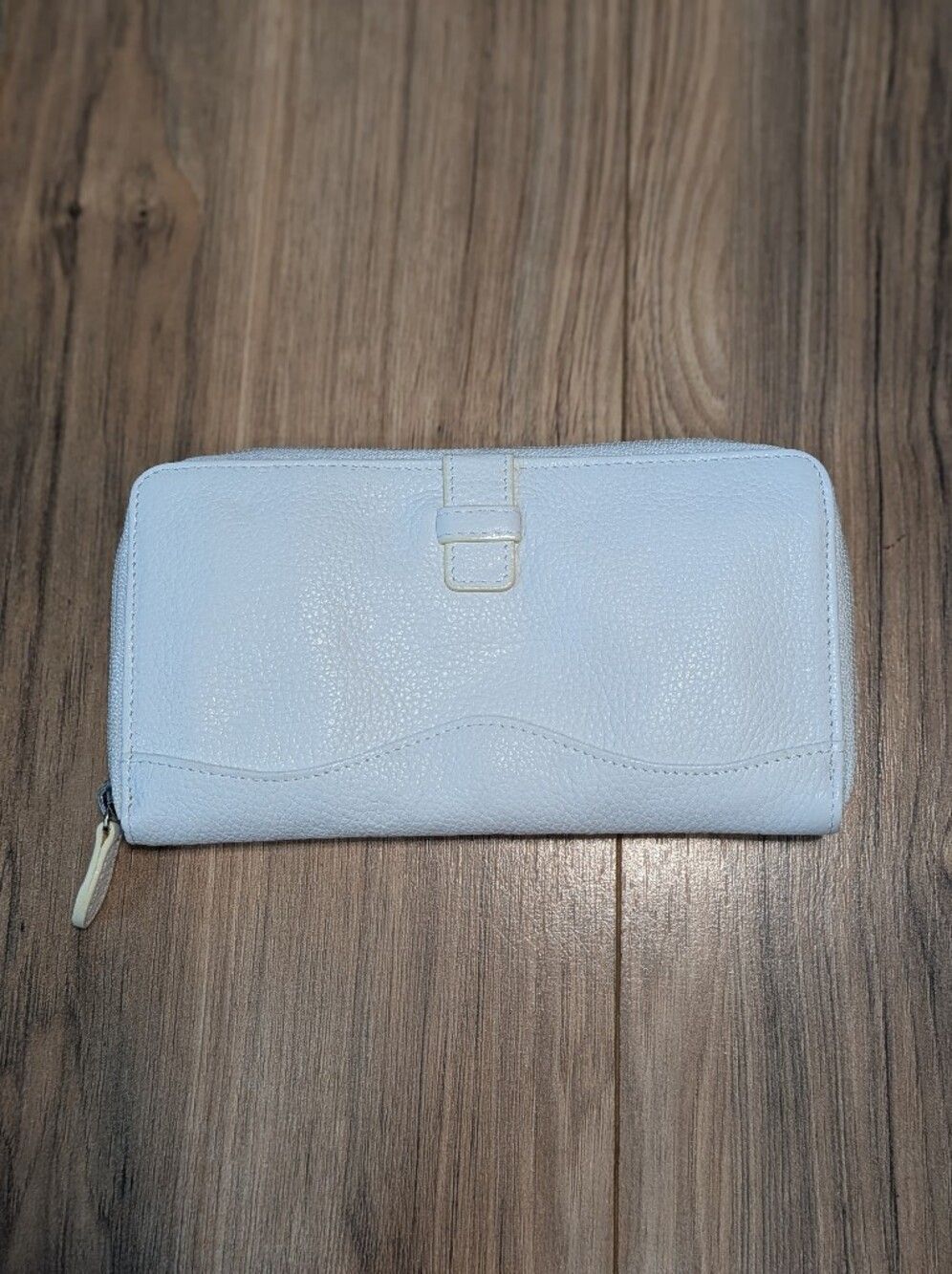 Tignanello White Leather Zip Clutch Wallet